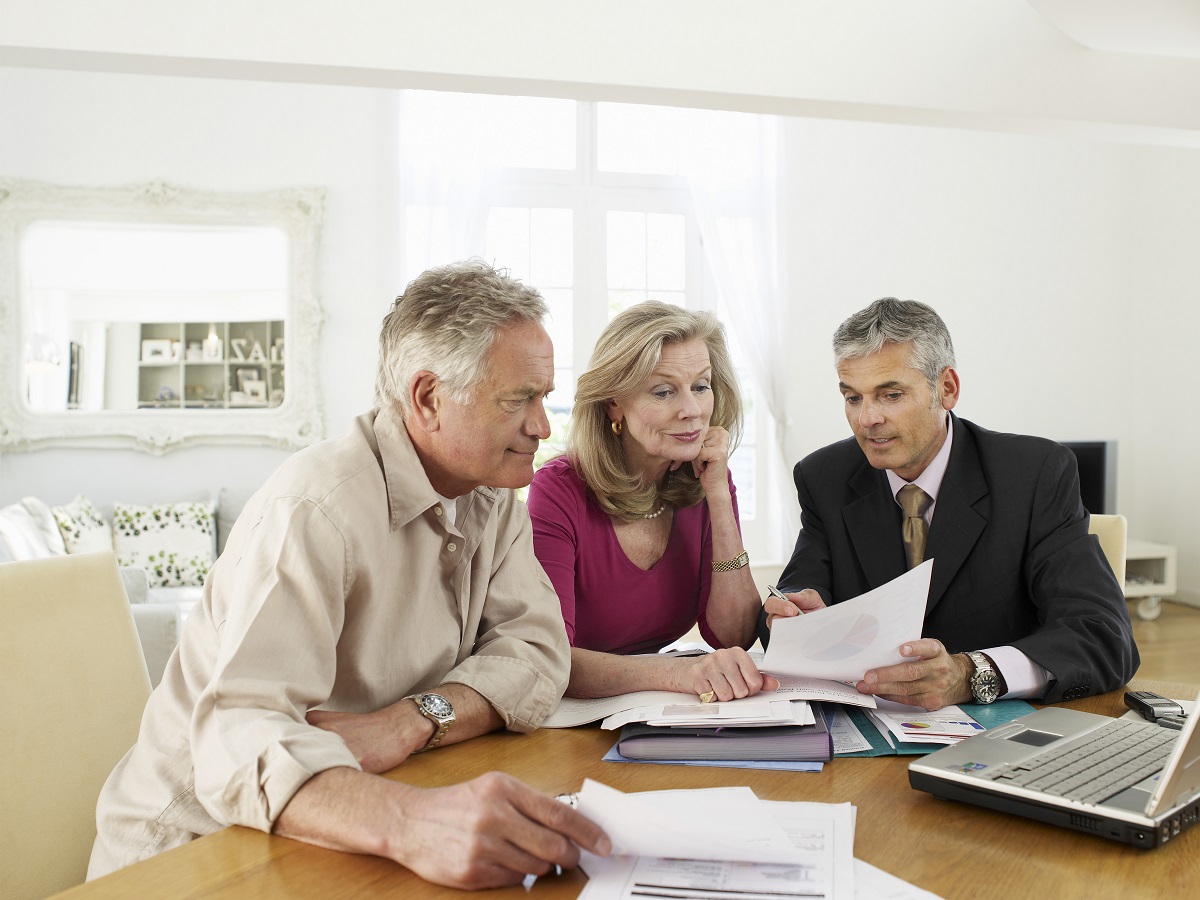 couple investing on retirement