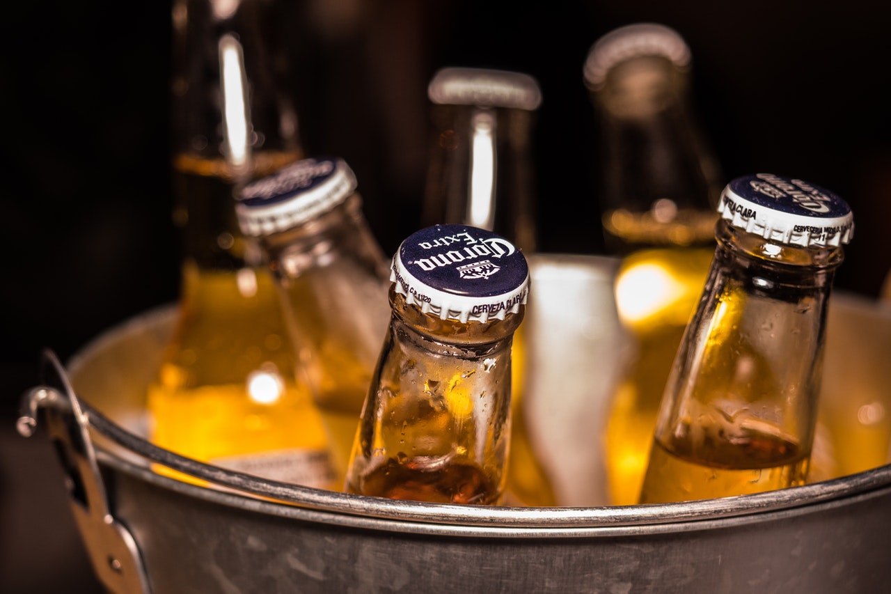 bucket of corona cerveza