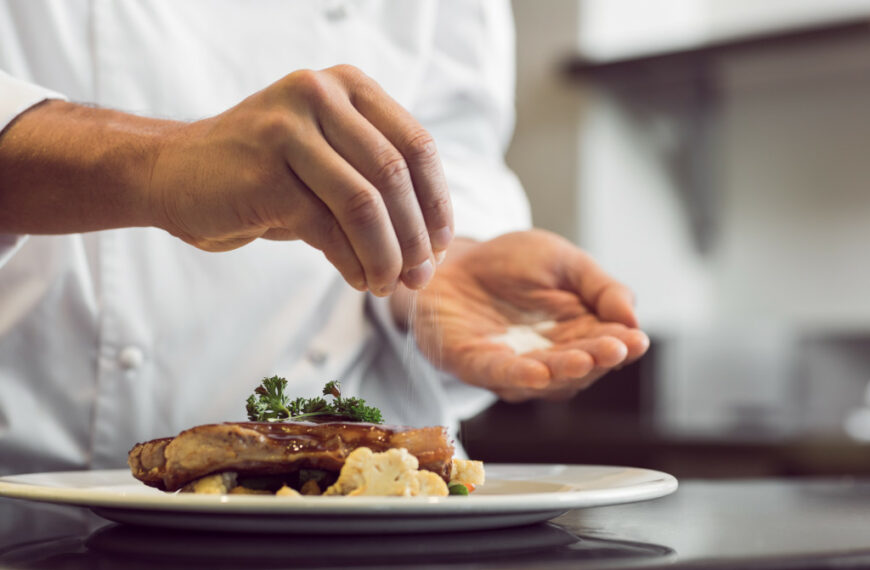 How to Start a Small Cooking Business From Home