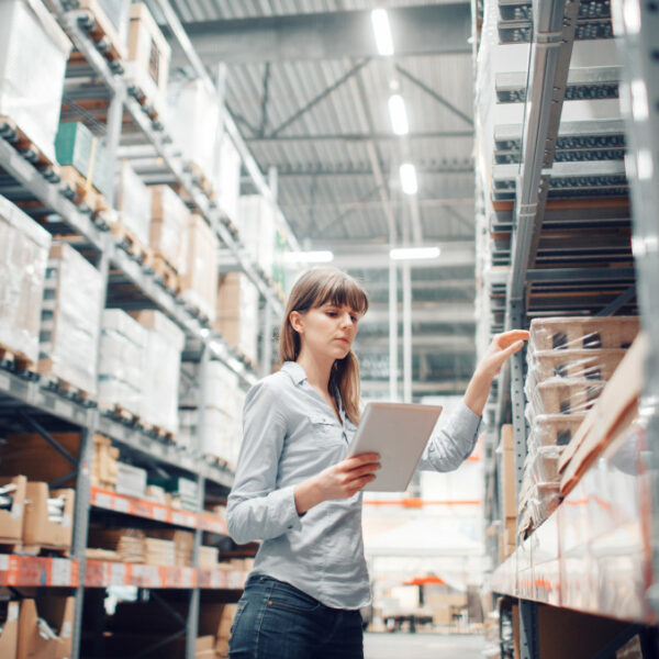 Four Essential Equipment For Warehouses