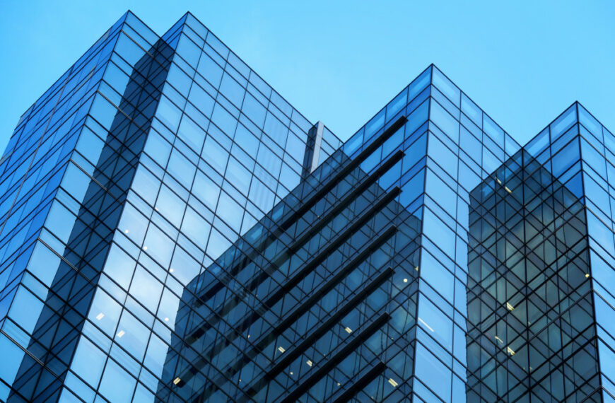 5 Tips for Transforming Your Building’s Commercial Exterior