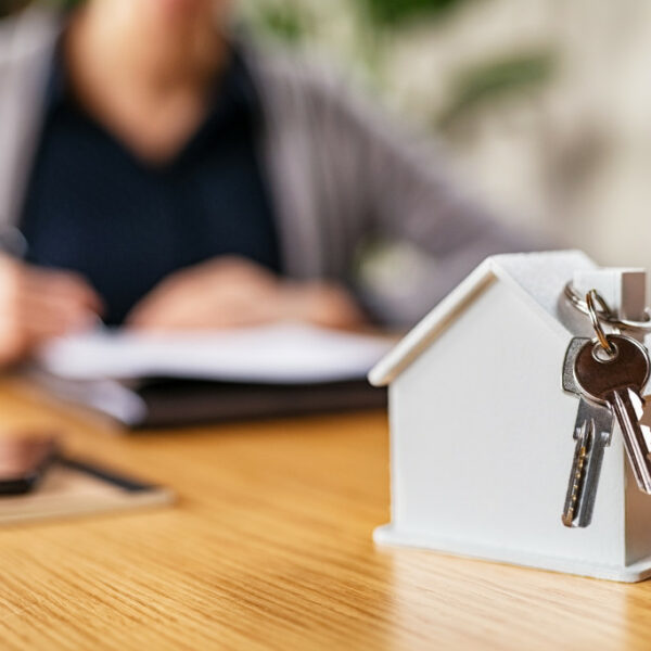 Are You An Absentee Home-Owner? Here’s How You Can Profit From It!