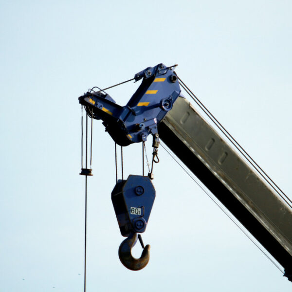 Crane Operation Tips for Your Construction Business