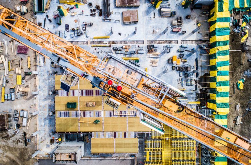 Starting and Succeeding in the U.K.’s Thriving Construction Industry